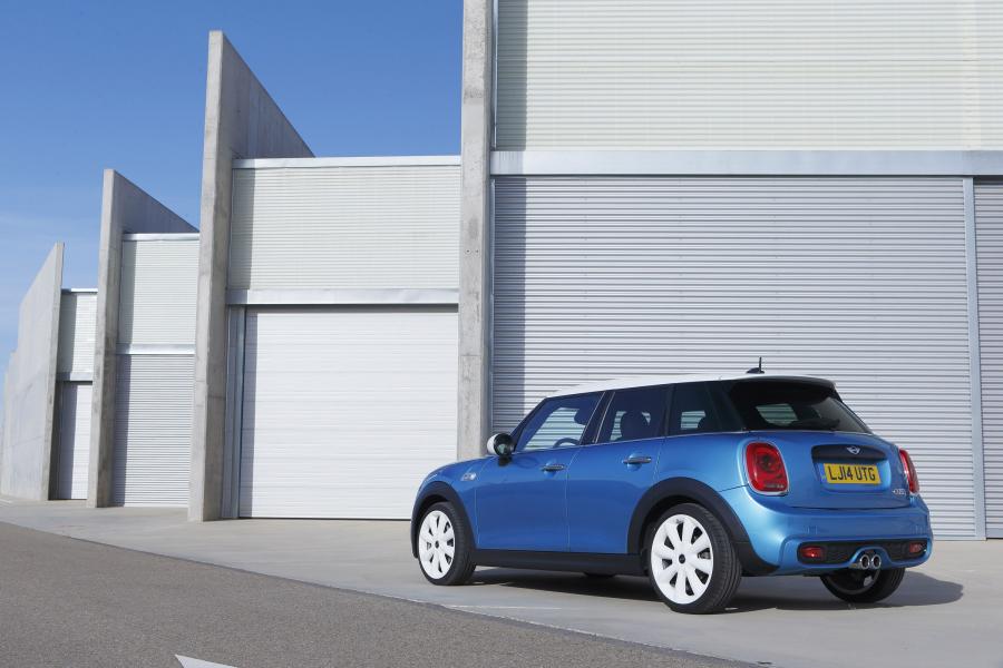  Mini Cooper S 5-Door 2014 года  (фото 53 из 80)
